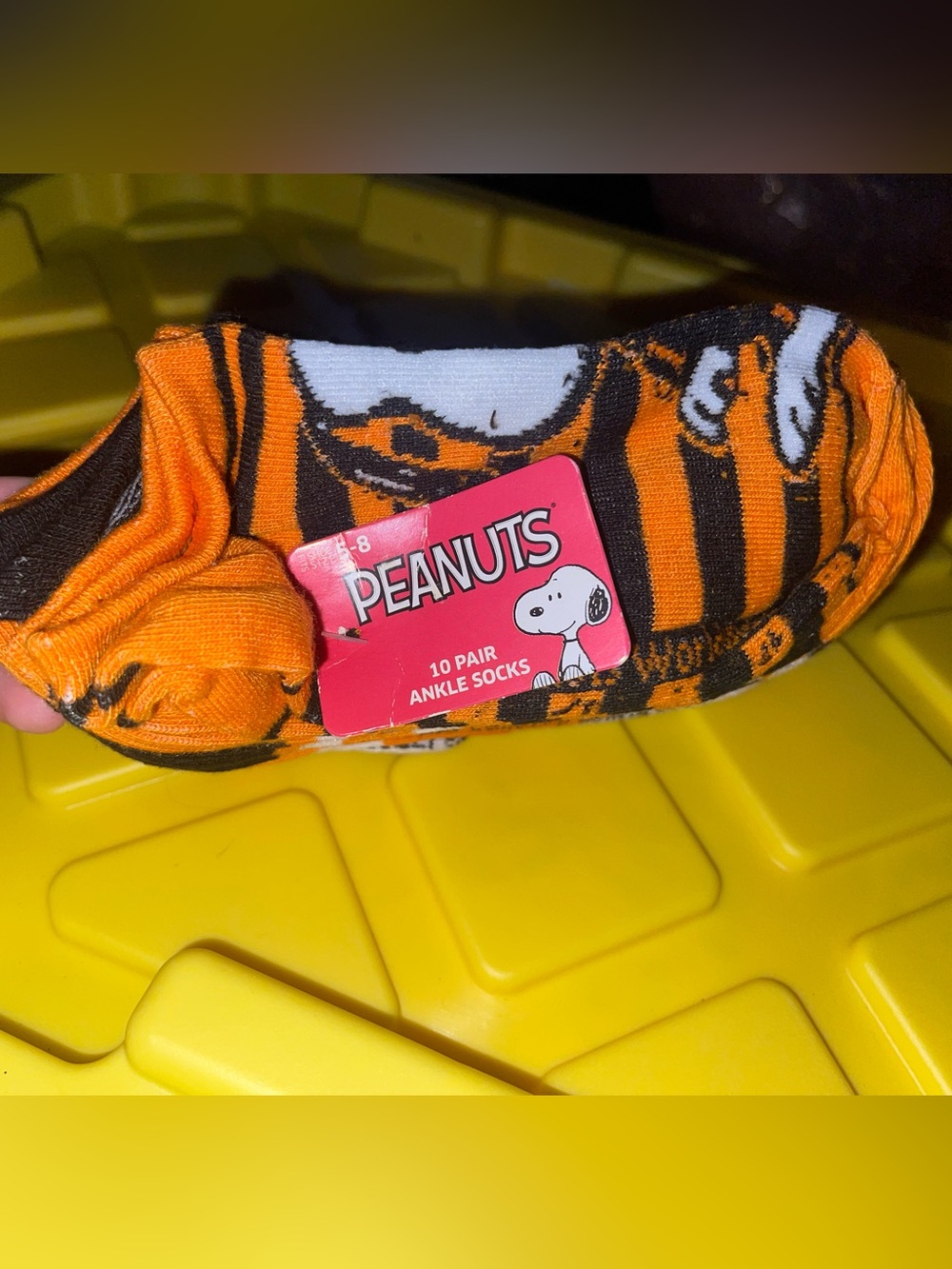 Peanuts Orange and Black Snoopy Ankle Socks
